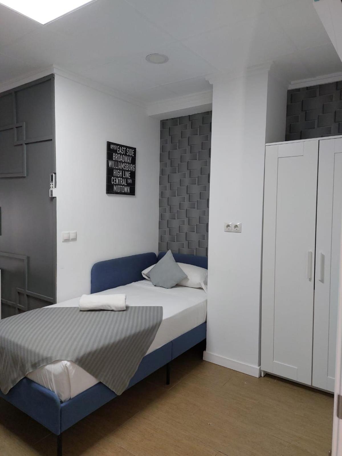 Optimus Comfort Валенсия Экстерьер фото